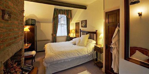 The Old Lockup Hotel Wirksworth Bagian luar foto